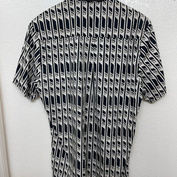 Manaola Mens Aloha Shirt - Picture 3 of 3